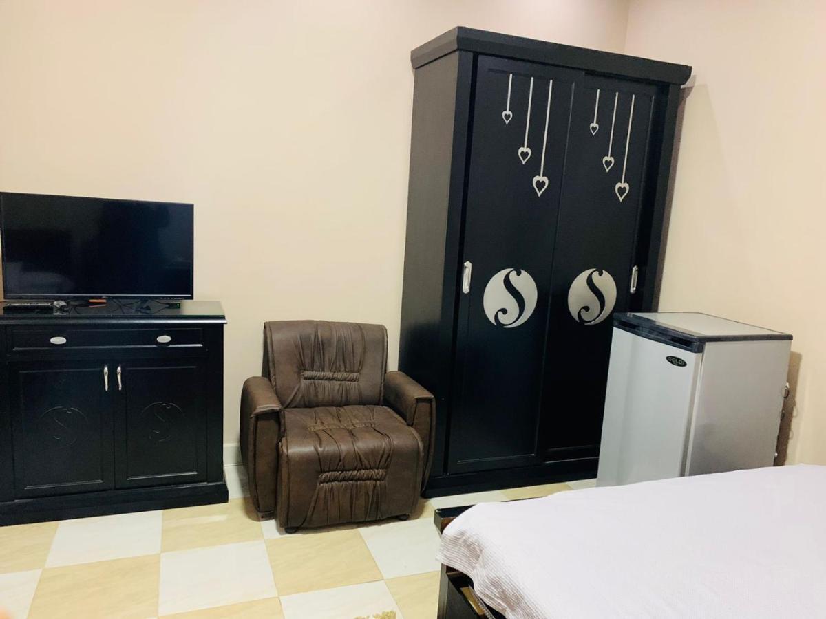 Solitaire Plaza Hotel-Ismailia Train Station Εξωτερικό φωτογραφία